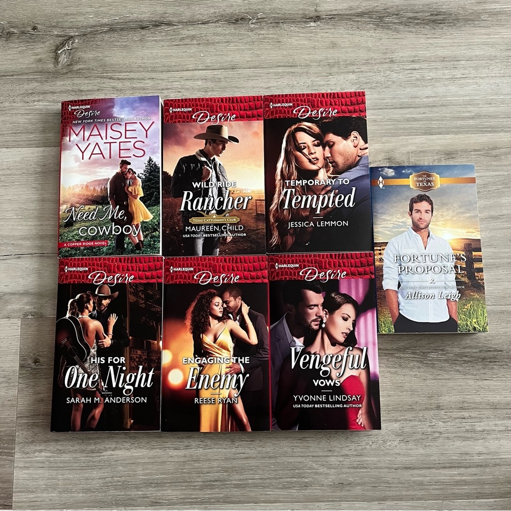 6 NWT Harlequin Desire Paperback Romance Novels (Plus Bonus Harlequin Novel)
